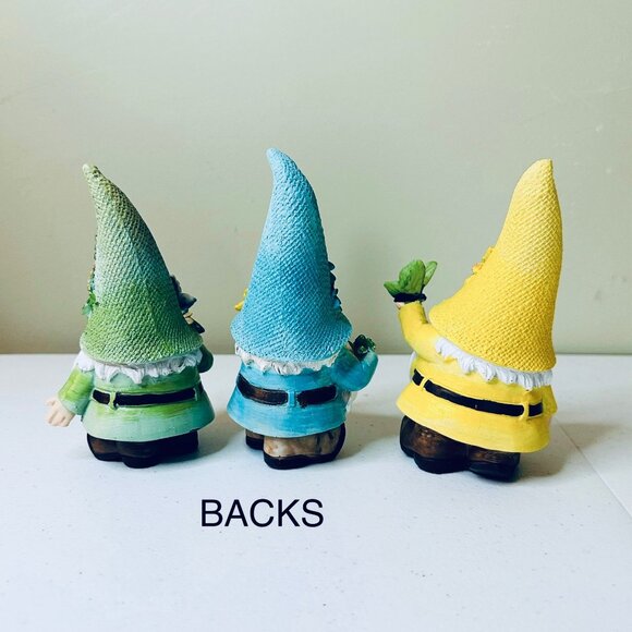 Spring Summer Easter gnomes farmhouse decoration tiered tray gnomes butterflies - Picture 3 of 14